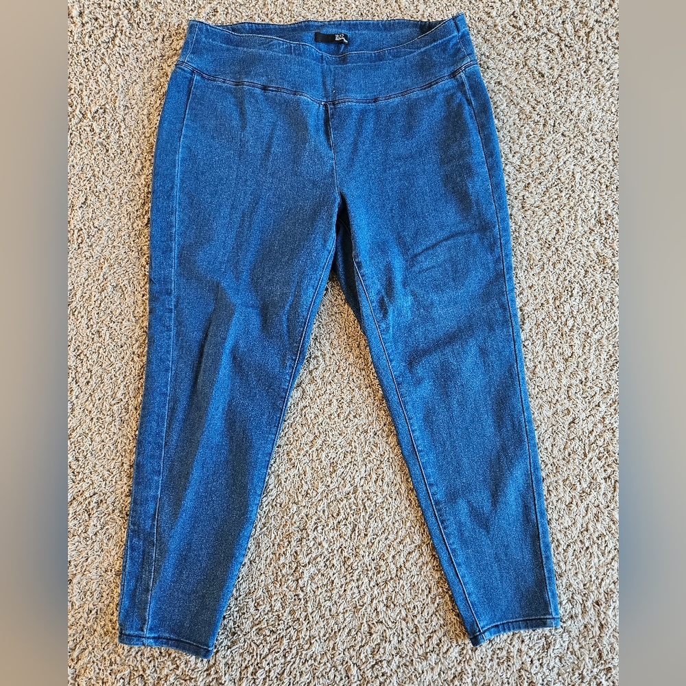 Women's stretchy Blue jean jeggings